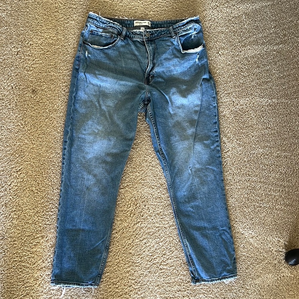 Abercrombie & Fitch - The Skinny High Rise - 32/14 - Curve Love